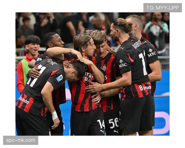 那不勒斯迎战萨勒尼塔纳，新帅卡尔佐纳寻求主场首胜